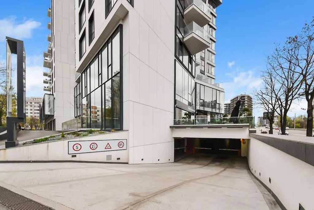 Daire Lax Designer, Oasis City Skyline Views, Parking Bükreş